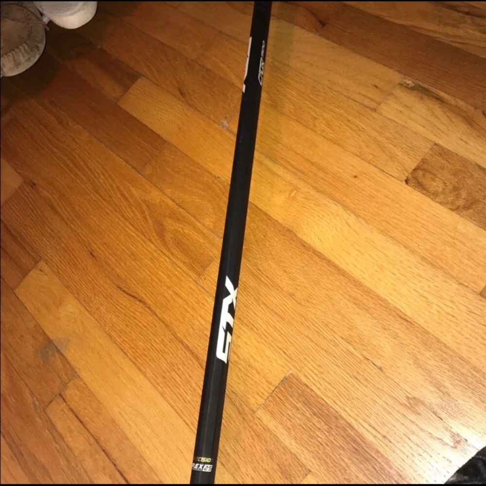STX Crux 500 shaft